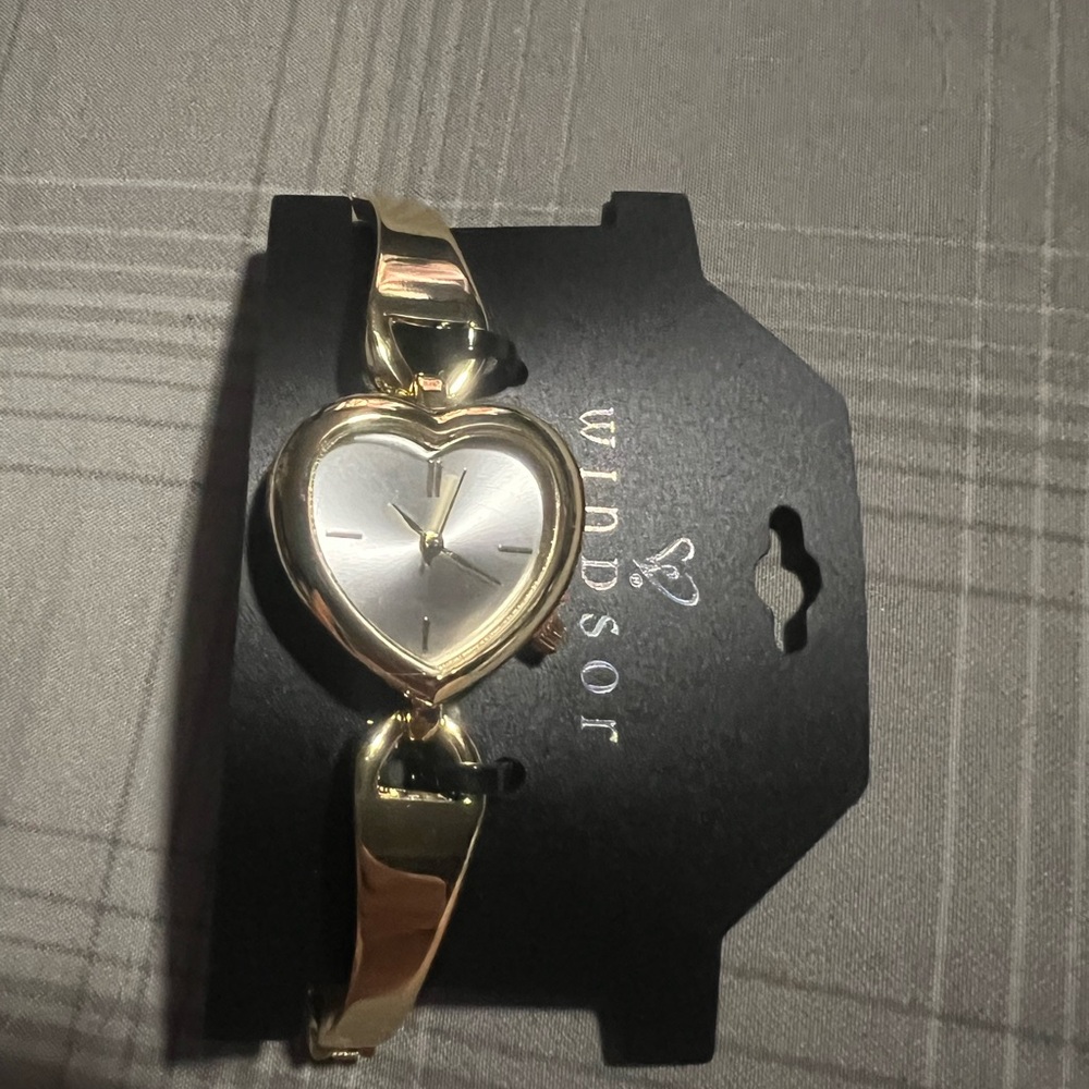 Windsor Gold Women's Heart Watch